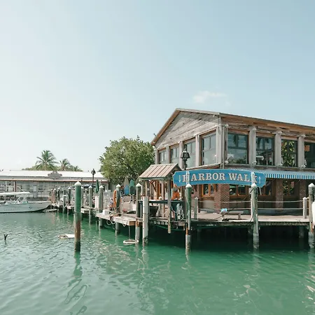 Fitch Lodge - Key West Historic Inns-3