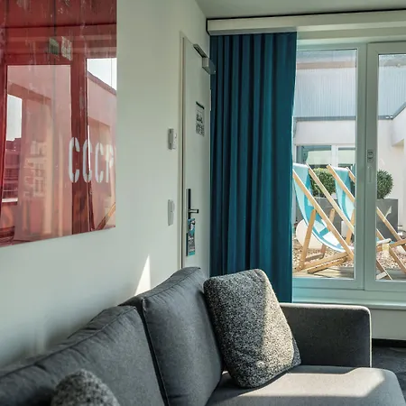 Motel One Berlin-Mitte-3