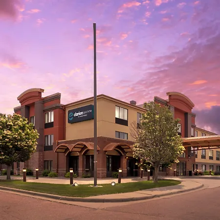 Clarion Pointe Sioux Falls Airport-2