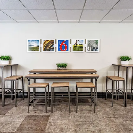 Motel 6-Saskatoon, Sk-3