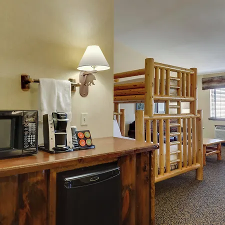Stoney Creek Hotel St. Joseph-3