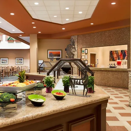 Embassy Suites By Hilton Albuquerque-3