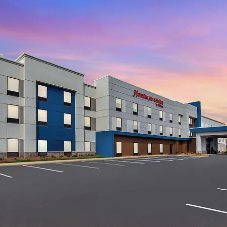Hampton Inn & Suites Dothan-3