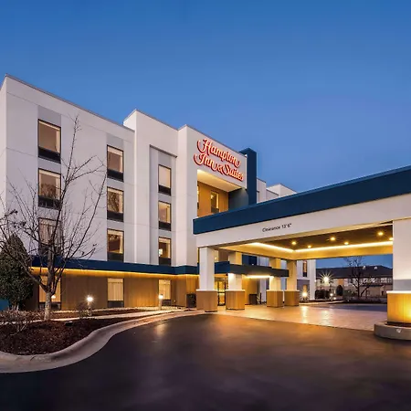 Hampton Inn & Suites Wilson I-95-2