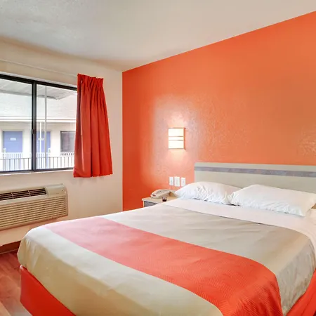 Motel 6-Southington, Ct - Hartford-3