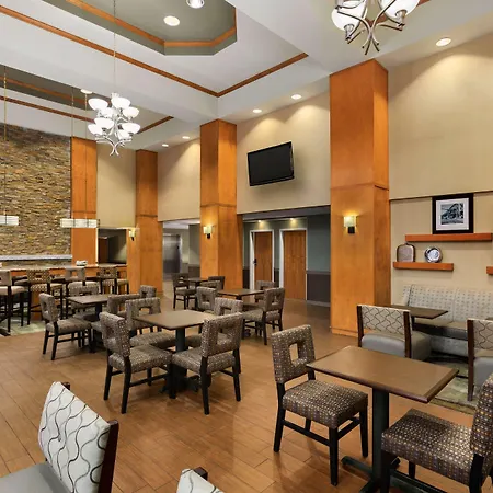 Hampton Inn & Suites By Hilton Manchester Bedford-2