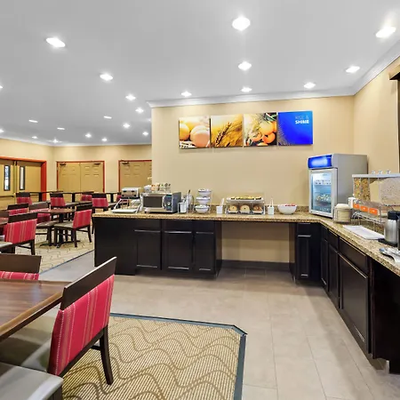 Roanoke Suites-2