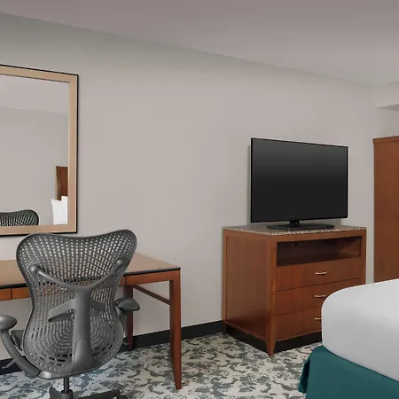 Hilton Garden Inn Hoffman Estates-3