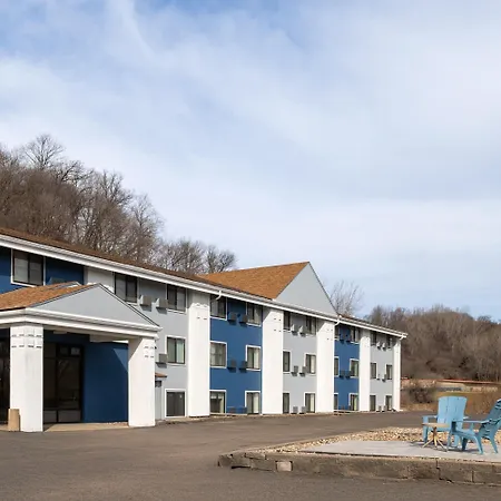 Baymont By Wyndham Mankato-3