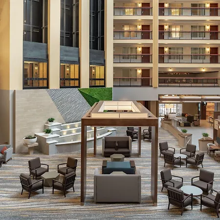 Embassy Suites By Hilton Cleveland Rockside-3