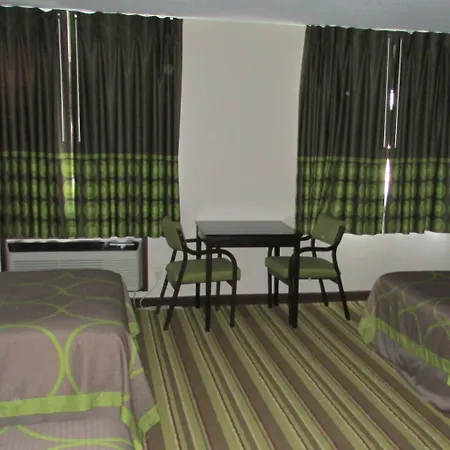 Super 8 By Wyndham Rock Springs-2