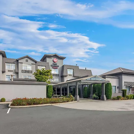 Best Western Plus Pitt Meadows Inn & Suites-3