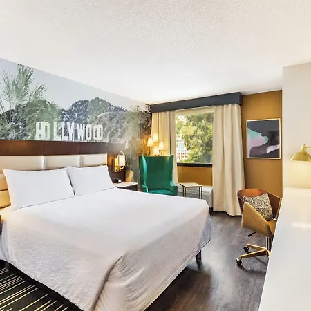 Hilton Garden Inn Los Angeles / Hollywood-3