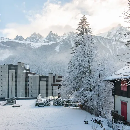 Chalet Hotel Le Prieure & Spa-2