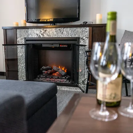 Aava Whistler Hotel-2