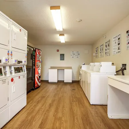 Hometowne Studios By Red Roof Philadelphia - Mt Laurel-Maple Shade, Nj-2