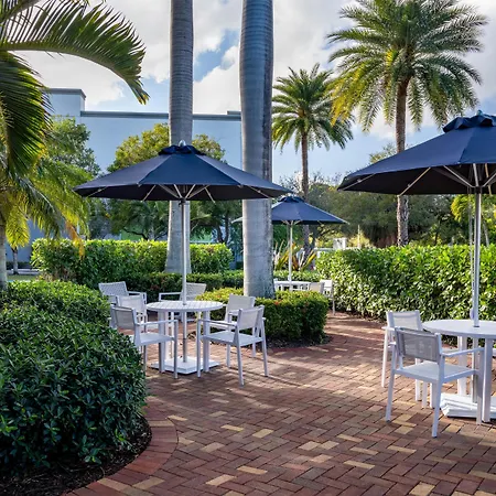 Hyatt Place Fort Lauderdale Cruise Port & Convention Center - Newly Renovated-3