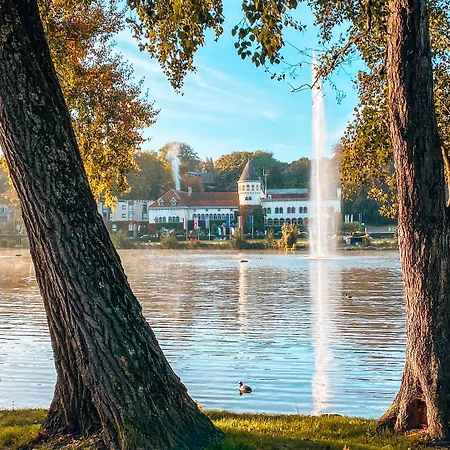 Martin'S Chateau Du Lac-2
