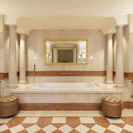 Eurostars Grand Hotel Wien-3
