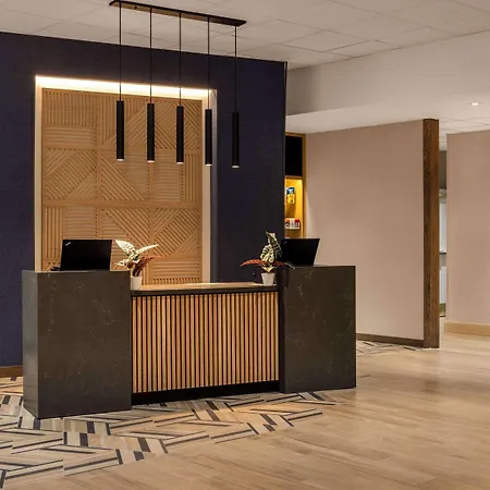 Hyatt Place Tempe Phoenix Airport-3