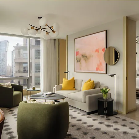 Four Seasons Hotel Toronto-2