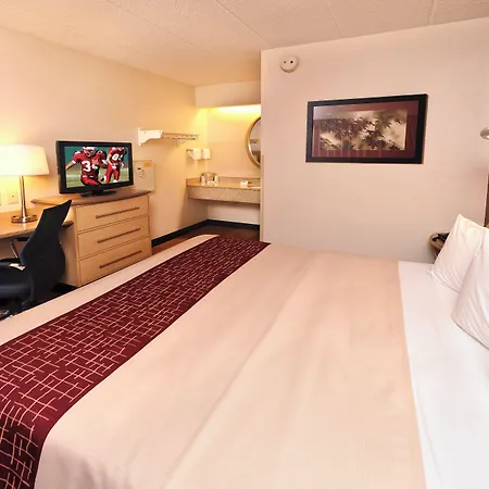 Red Roof Inn Parkersburg-2