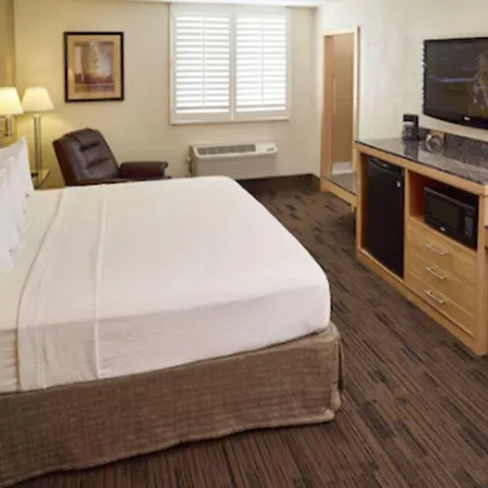 Livinn Hotel St Paul East / Maplewood-2