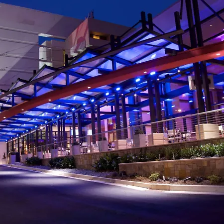 Wyndham Atlanta Buckhead Hotel & Conference Center-2