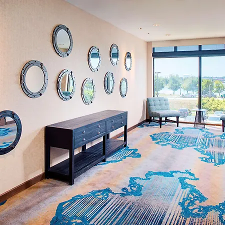 Hilton Garden Inn Providence Waterfront-3