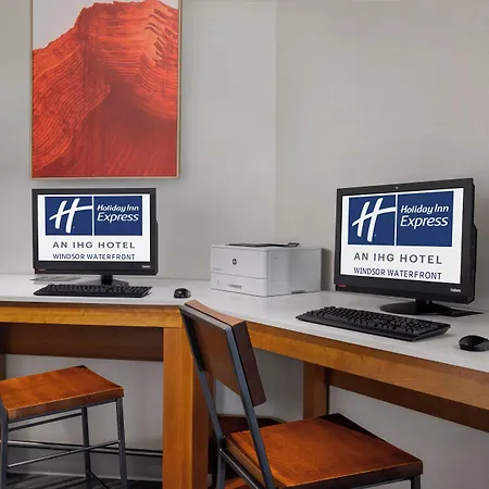 Holiday Inn Express Windsor Waterfront By Ihg-2