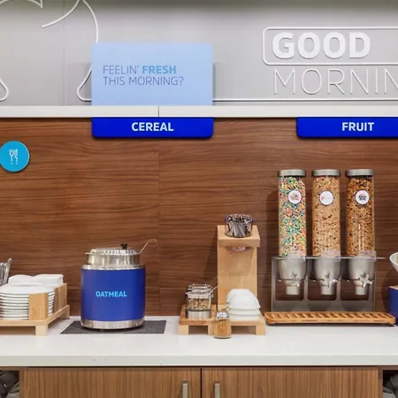 Holiday Inn Express Little Rock-Airport By Ihg-2