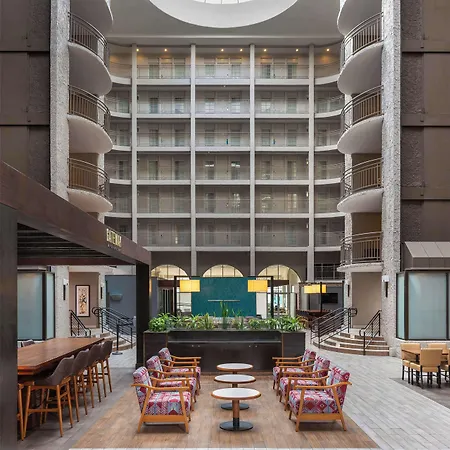 Embassy Suites By Hilton El Paso-2