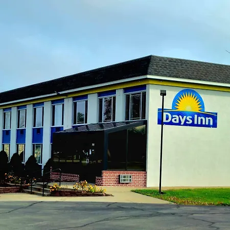 Days Inn By Wyndham Holland-2