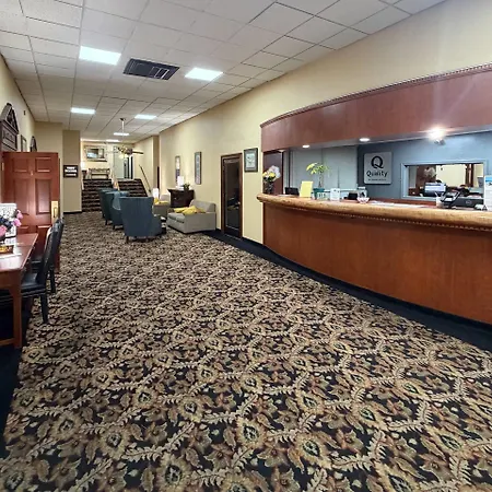 Quality Inn Shenandoah Valley-3
