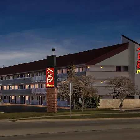 Red Roof Inn Plus Chicago - Hoffman Estates-3