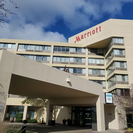 Detroit Marriott Livonia-3