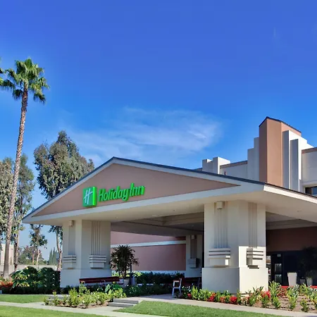 Holiday Inn Hotel & Suites Anaheim By Ihg-2
