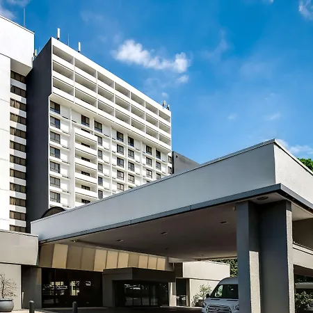Sonesta Charlotte Lower South End-2