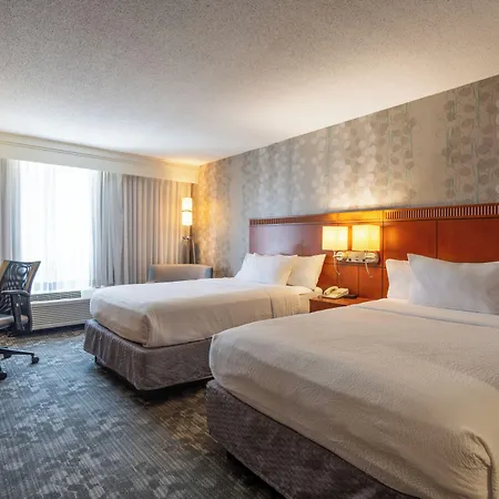 Courtyard By Marriott Nashua-2