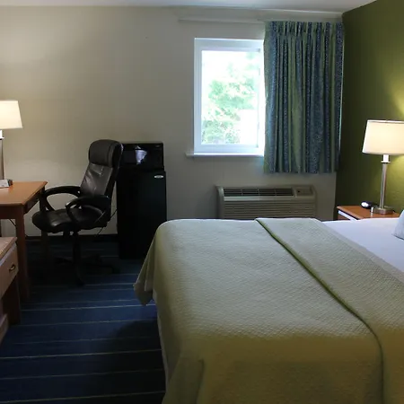 Days Inn & Suites By Wyndham Bridgeport - Clarksburg-2