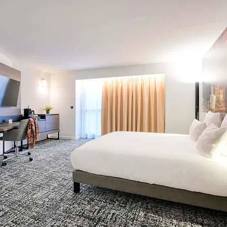 Novotel Paris Centre Bercy-3