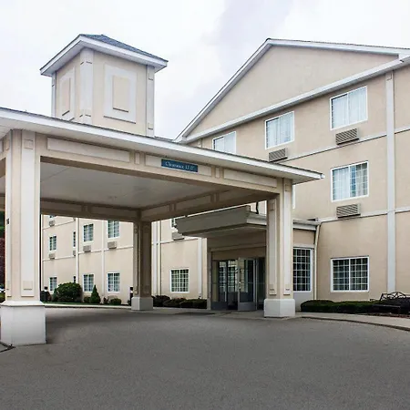 Comfort Inn & Suites-3