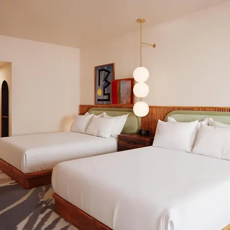 Nautilus Sonesta Miami Beach-2