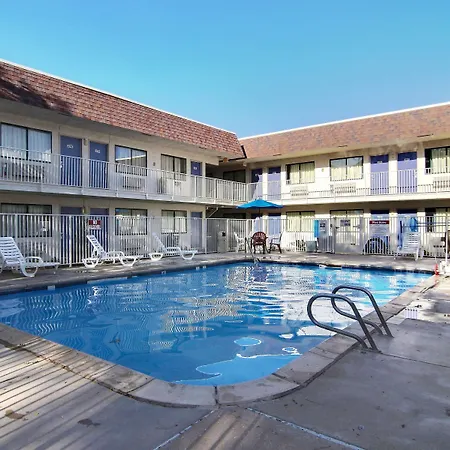 Motel 6-Lubbock, Tx-2