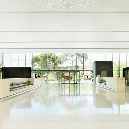 Le Meridien Ra Beach Hotel And Spa-2