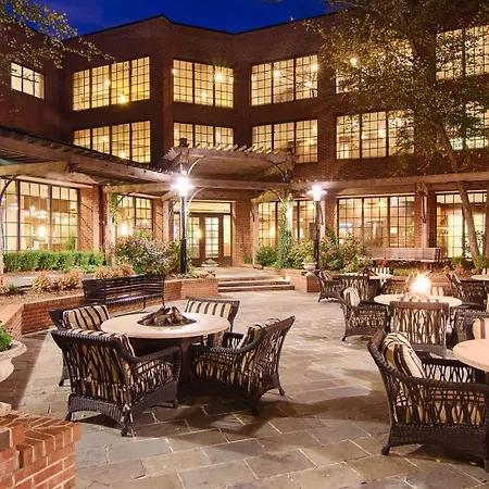 Doubletree Suites By Hilton Charlotte/Southpark-2