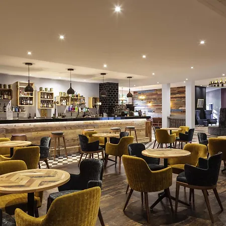Novotel Newcastle Airport-3