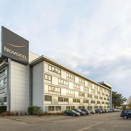 Novotel Brussels Airport-3