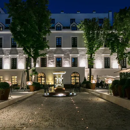 Palacio de los Duques, a Gran Meliá Hotel - The Leading Hotels of the World-3
