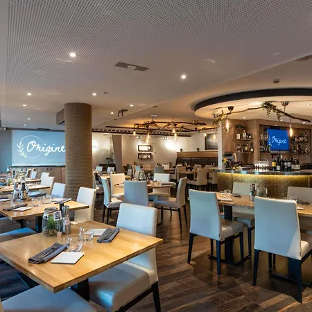 Novotel Luxembourg Centre-2